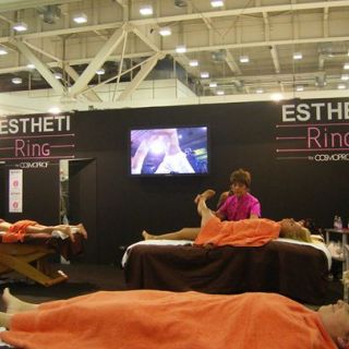 Cosmoprof Demostracion en Estheti Ring